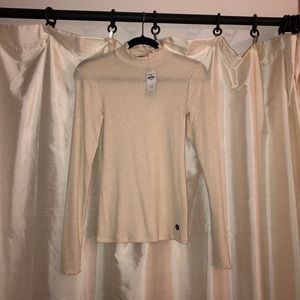 New Abercrombie and Fitch cream mock neck